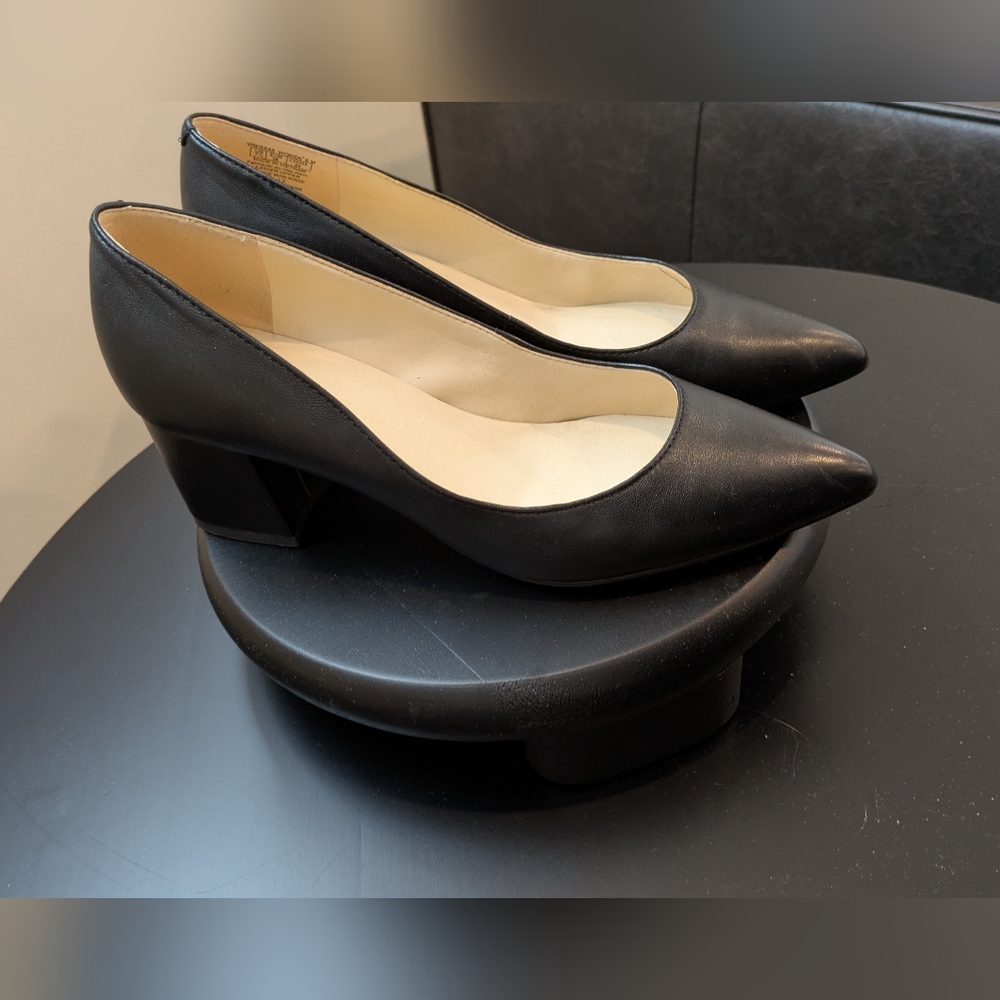 Nine West Black Pointed Toe Heels